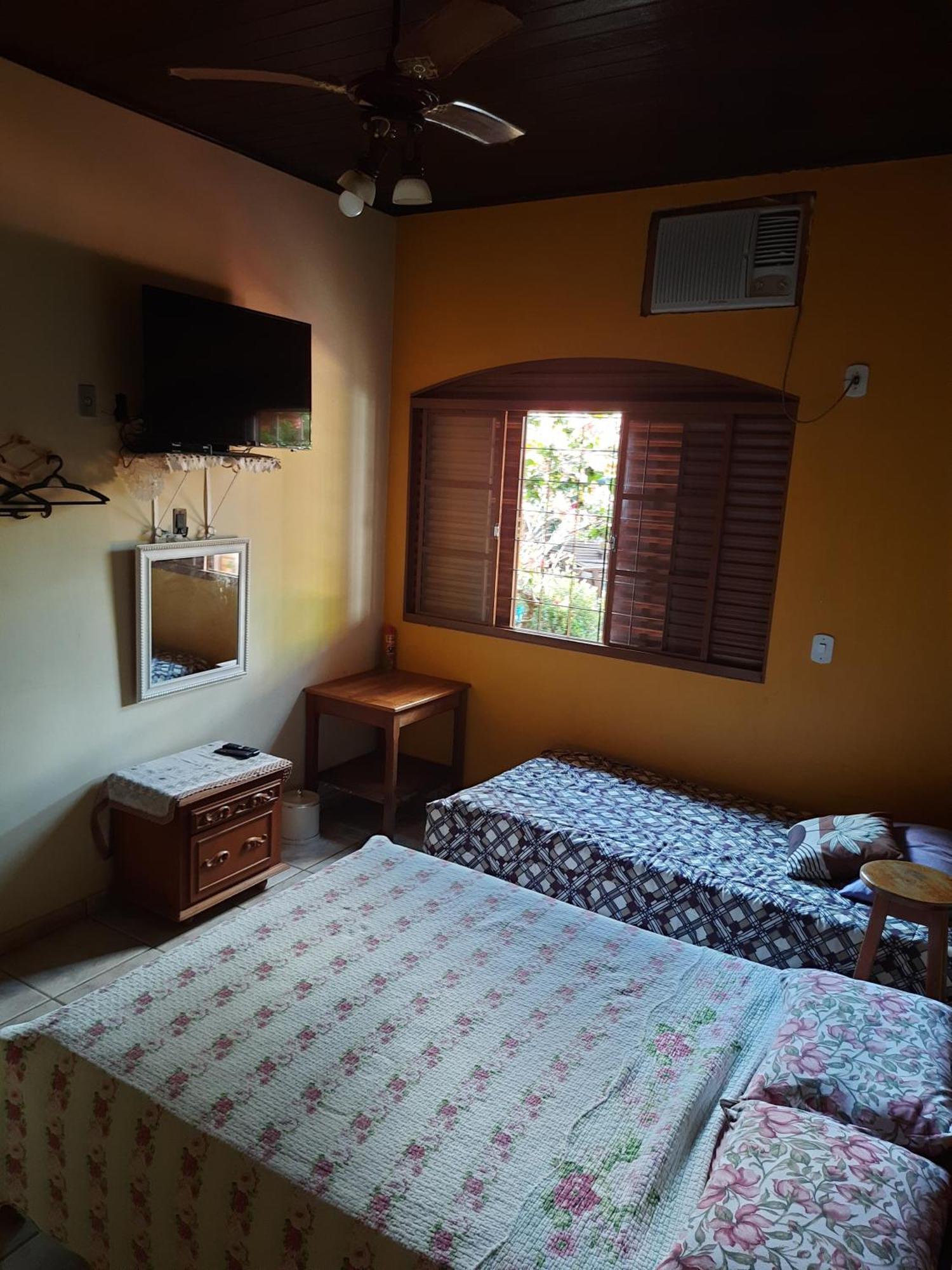 Casa Das Flores Chapada dos Guimarães Extérieur photo